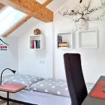 Lichtenstern Апартаменты *