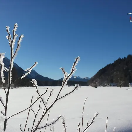 Lichtenstern Apartmán Oberau (Garmisch-Partenkirchen)
